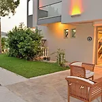 卡利斯酒店 3* Çeşme