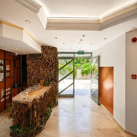 Hotel Calis 3*