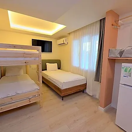 Calis 3*