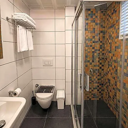 Calis Hotell