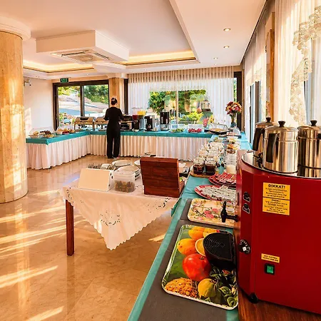 Hotel Calis