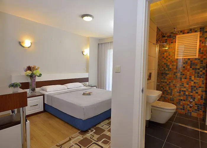 Calis Hotel